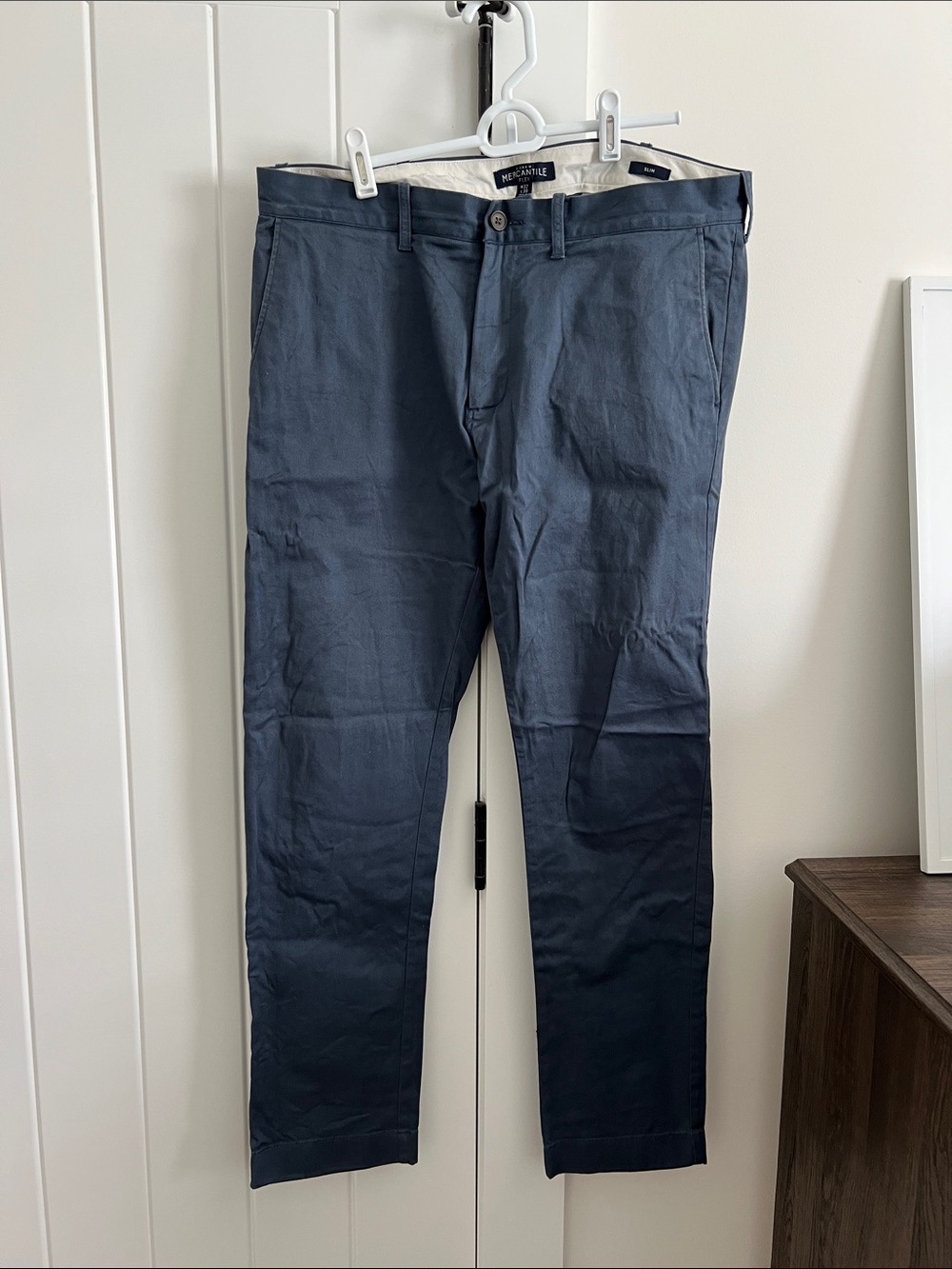J. Crew Factory blue Men's Chino Pants. Slim fit W32 L30